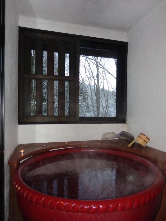 Hakuba Matata Lodge Buitenkant foto