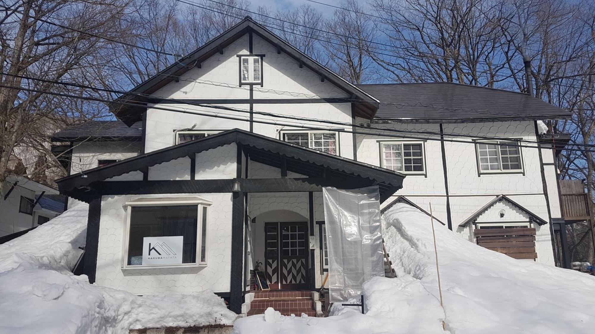 Hakuba Matata Lodge Buitenkant foto